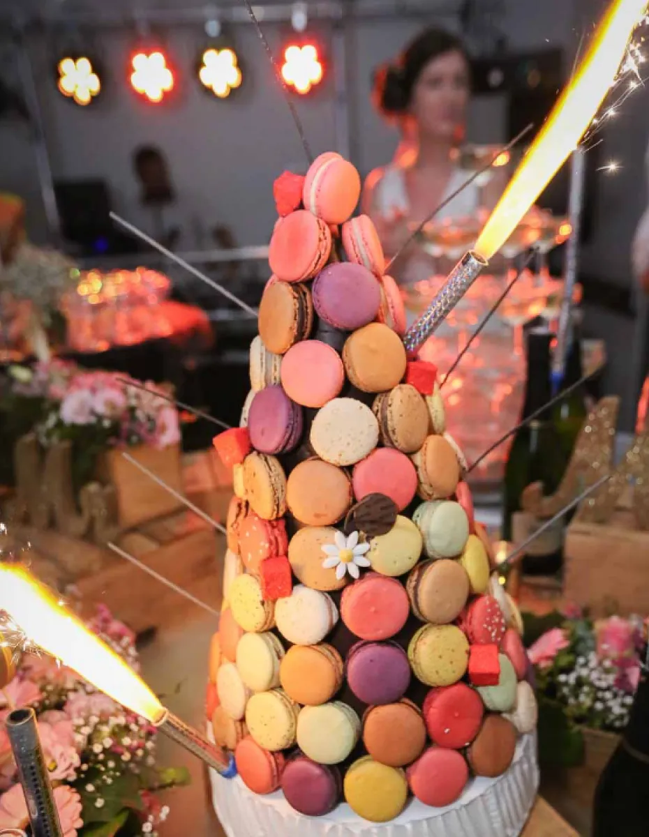 Aux Plaisirs Du Zest Traiteur Traiteur Vannes Piece Macarons 1